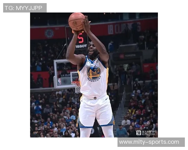 乔治三分雨倾洒全场下半场狂砍22分助队大胜全场贡献32分5篮板5助攻